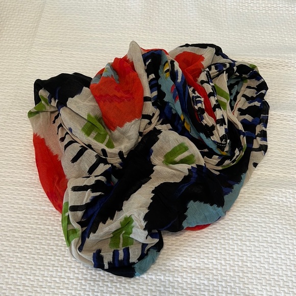 American Eagle infinity scarf